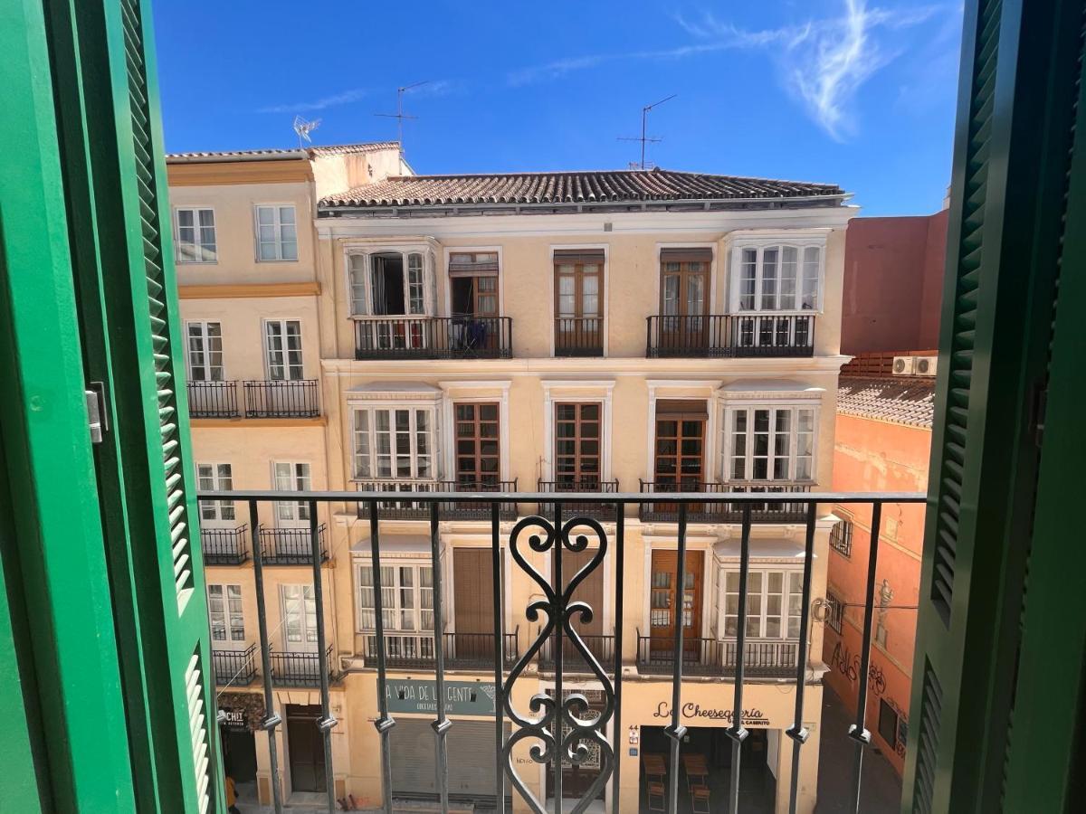 Homely Malaga Carreteria Con Piscina 외부 사진